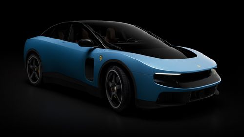O emblemático cavalinho da Ferrari agora precisa de um carregador